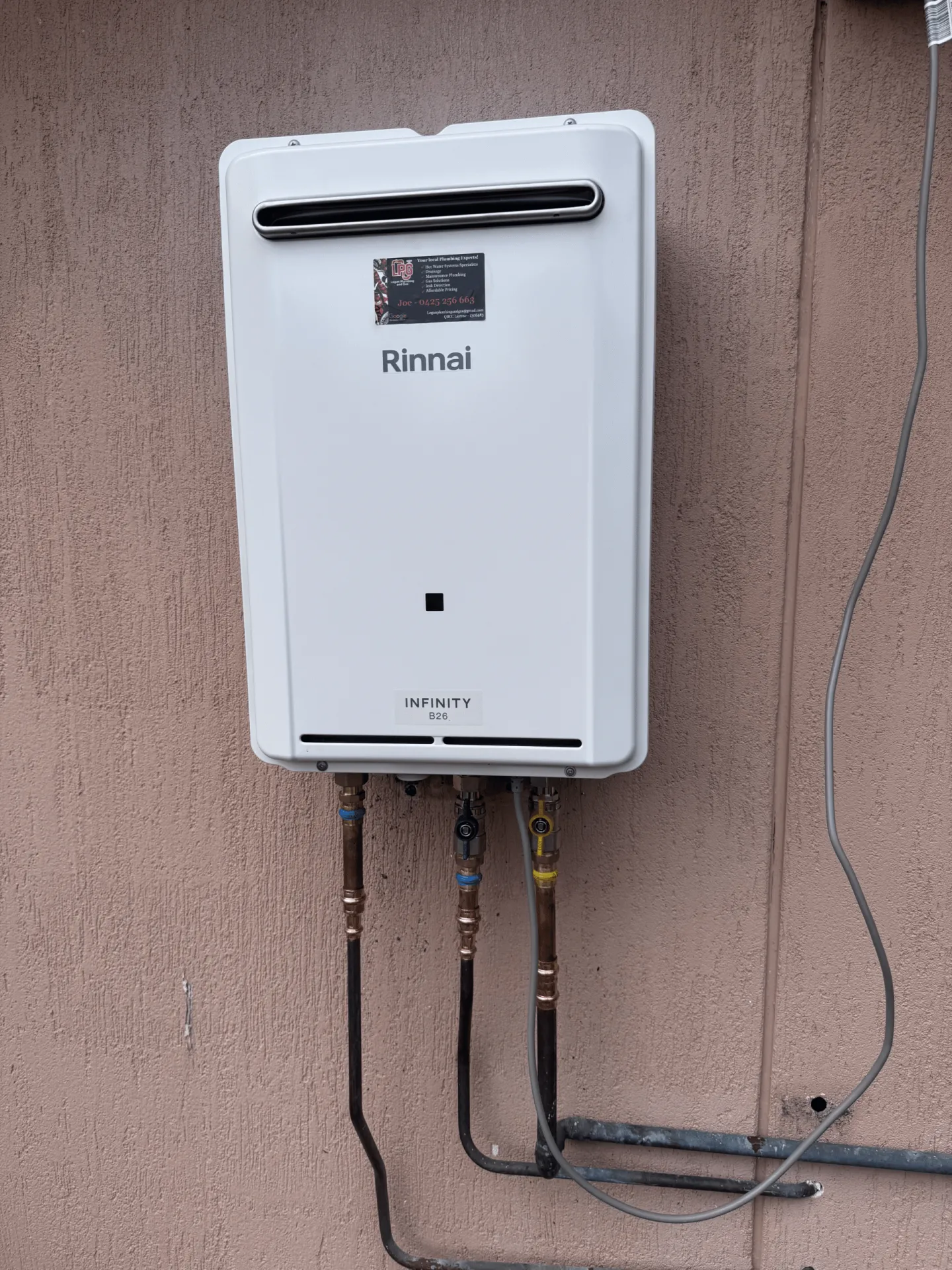 Continuous flow gas hot water system installed in Logan